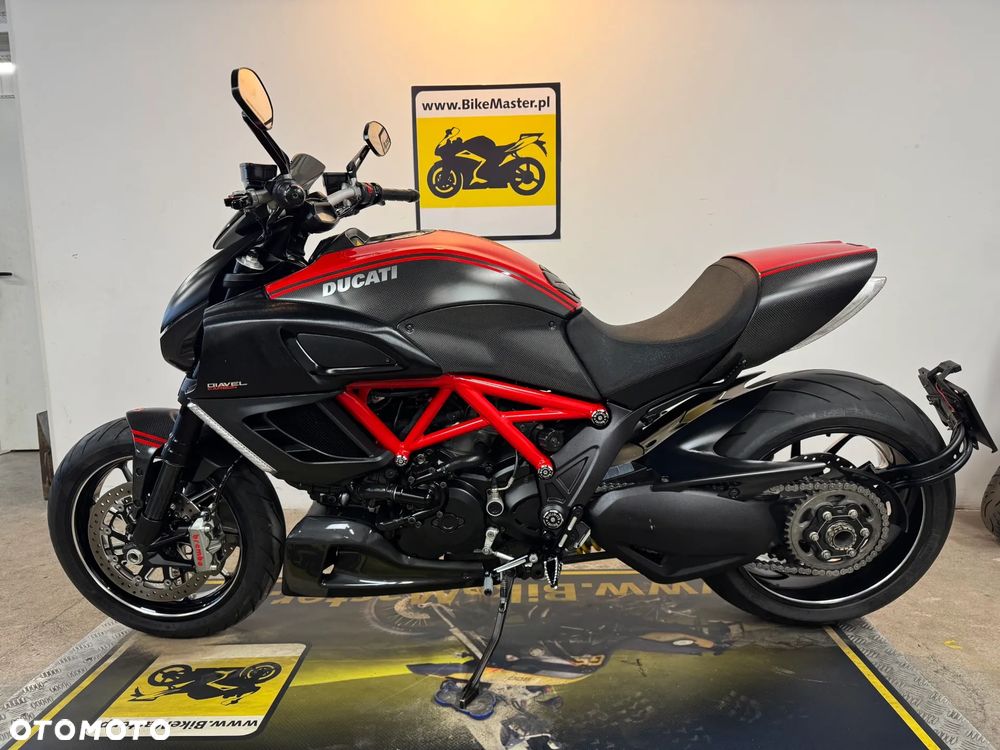 Ducati Diavel - 2