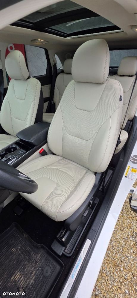 Ford Edge - 22