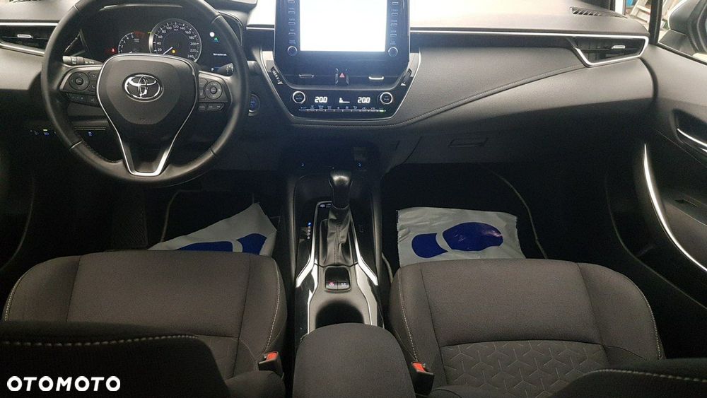Toyota Corolla - 14