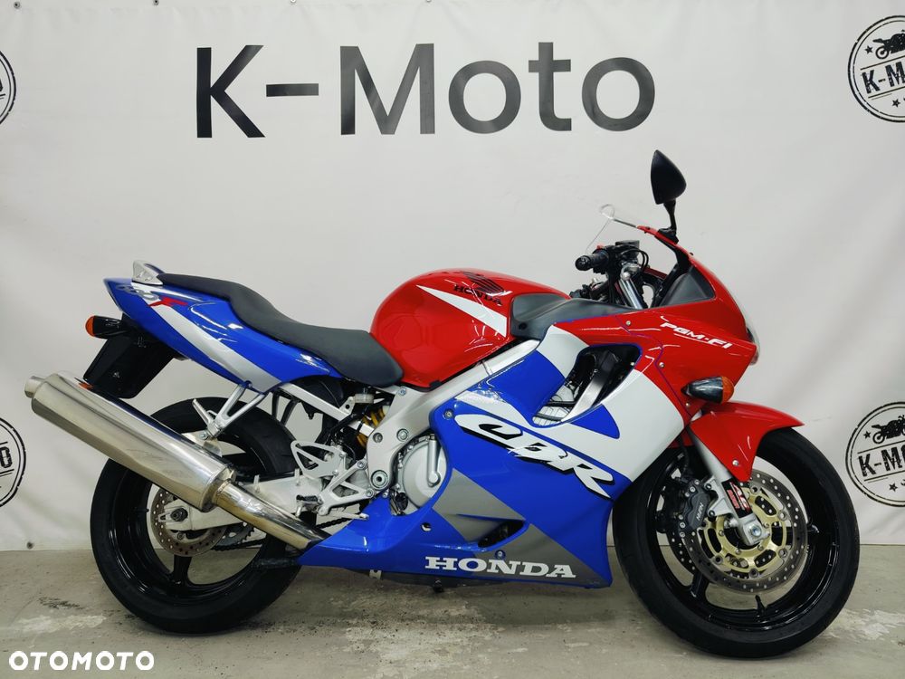 Honda CBR - 1