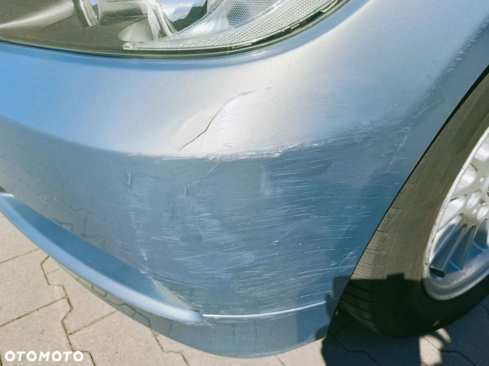 BMW Seria 3 325i - 11