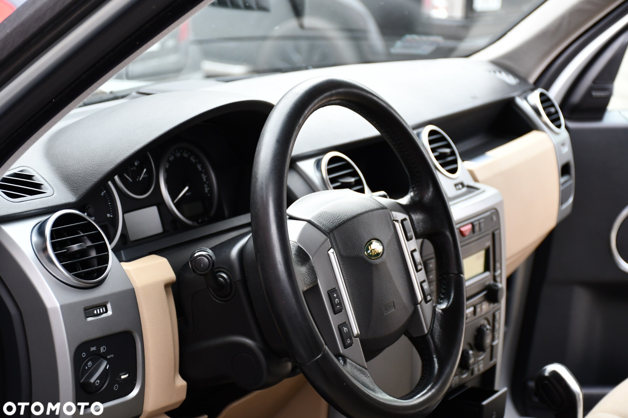 Land Rover Discovery - 23
