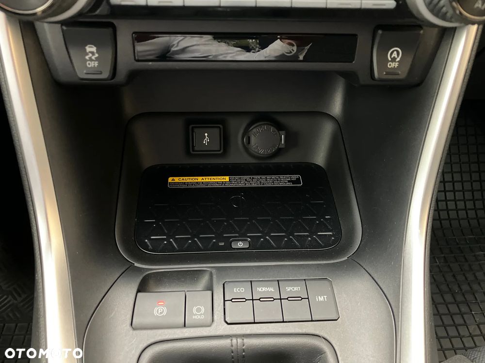Toyota RAV4 2.0 Comfort 4x2 - 31