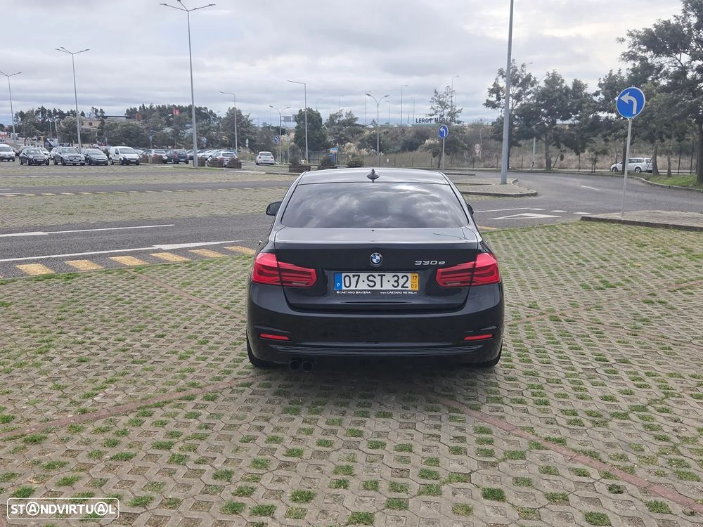 BMW 330 e iPerformance Advantage - 8
