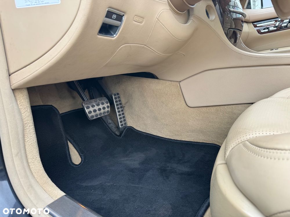 Mercedes-Benz CL 63 AMG 7G-TRONIC - 21