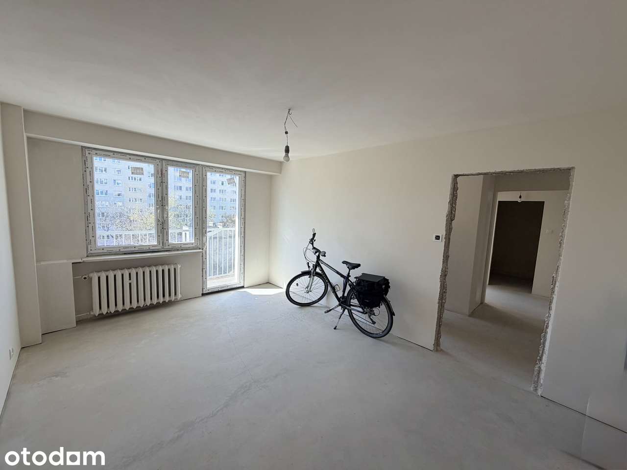 2 rozkładowe pokoje, balkon - do wykończenia, stan developerski!