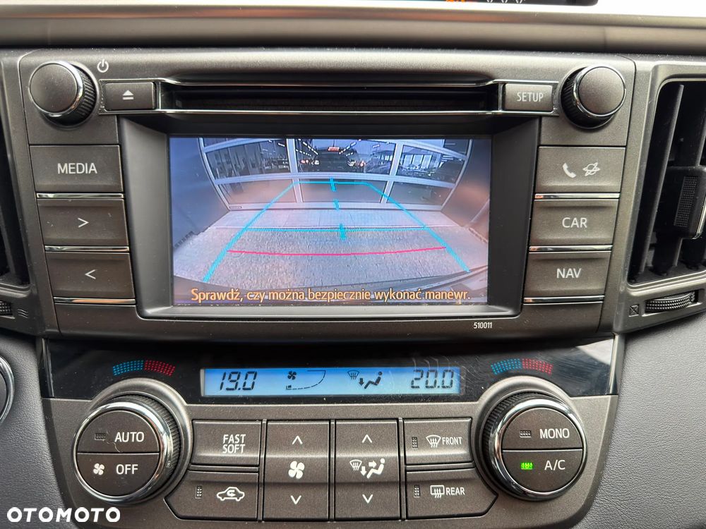 Toyota RAV4 2.0 Prestige MS - 23