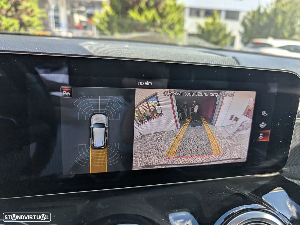 Mercedes-Benz GLB 180 d AMG Line - 22