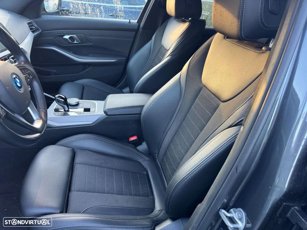 BMW 320 e Corporate Edition Auto - 14