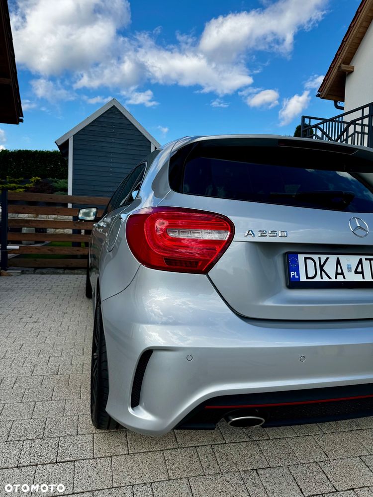 Mercedes-Benz Klasa A 250 4-Matic Sport - 14
