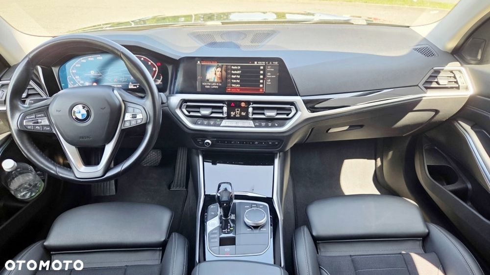 BMW Seria 3 - 36