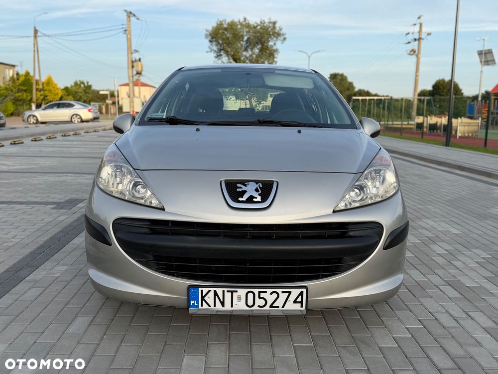Peugeot 207 1.4 Presence nICE - 12