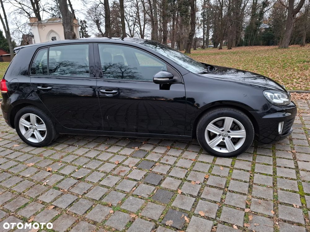 Volkswagen Golf 2.0 TDI 4Motion GT Sport - 4