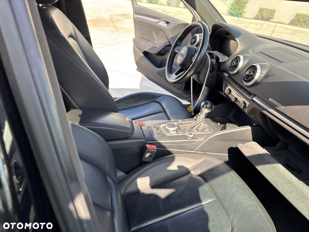 Audi A3 Limousine 2.0 TFSI quattro S tronic design - 32
