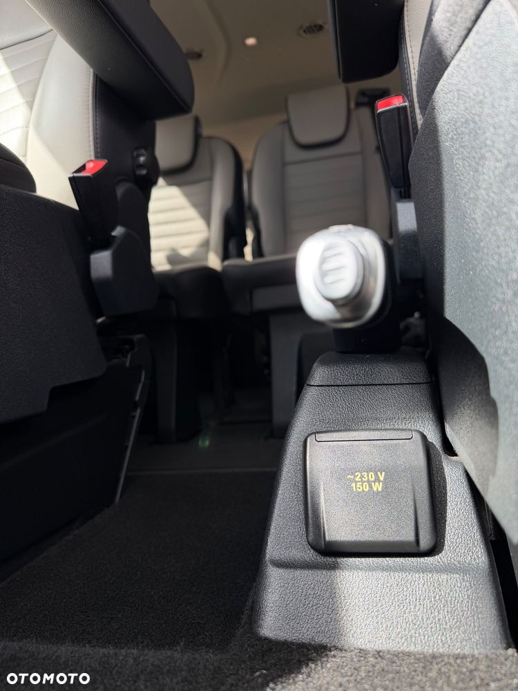 Ford Tourneo Custom - 18