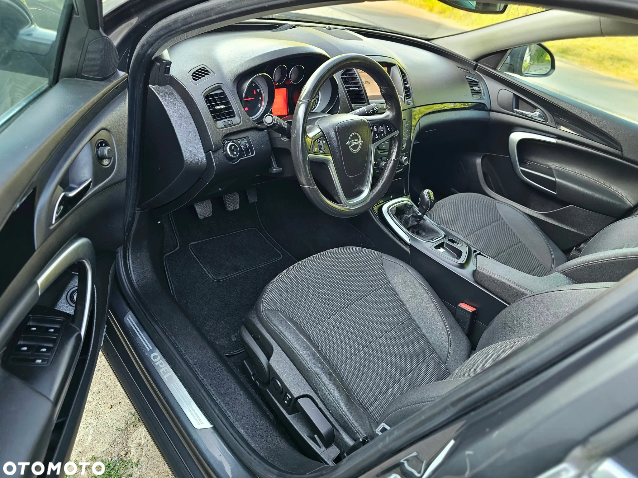 Opel Insignia 1.6 T Cosmo - 7