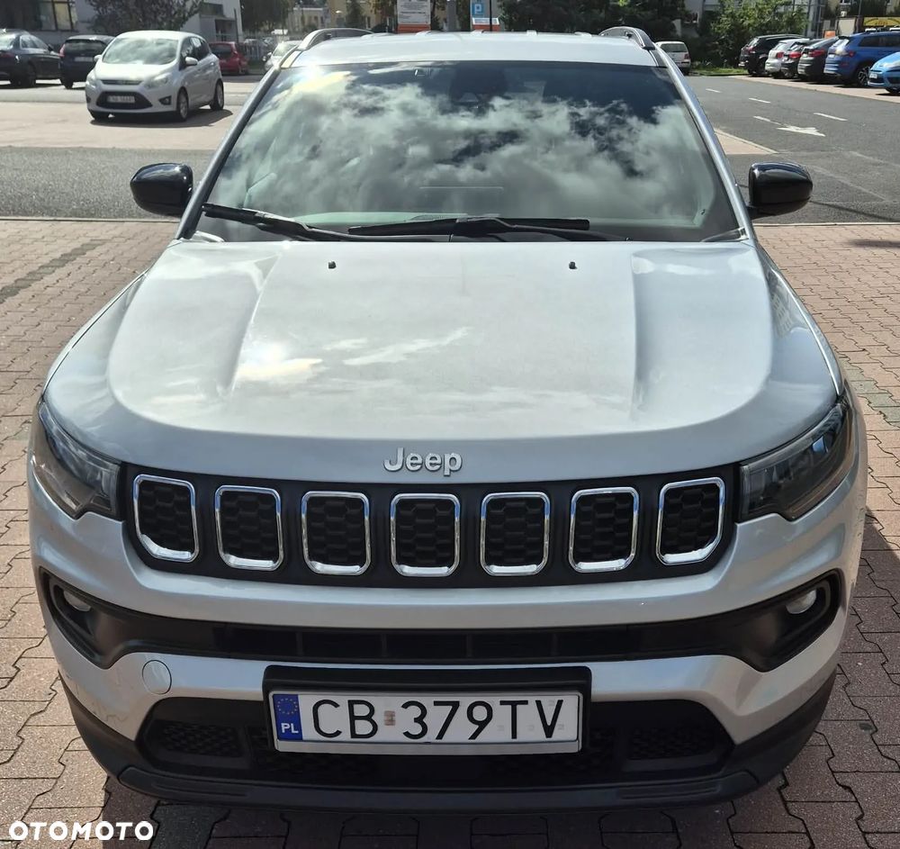 Jeep Compass - 2
