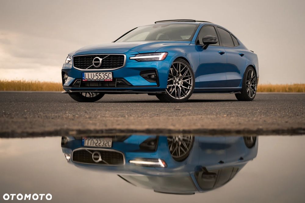 Volvo S60 T6 AWD R-Design - 1