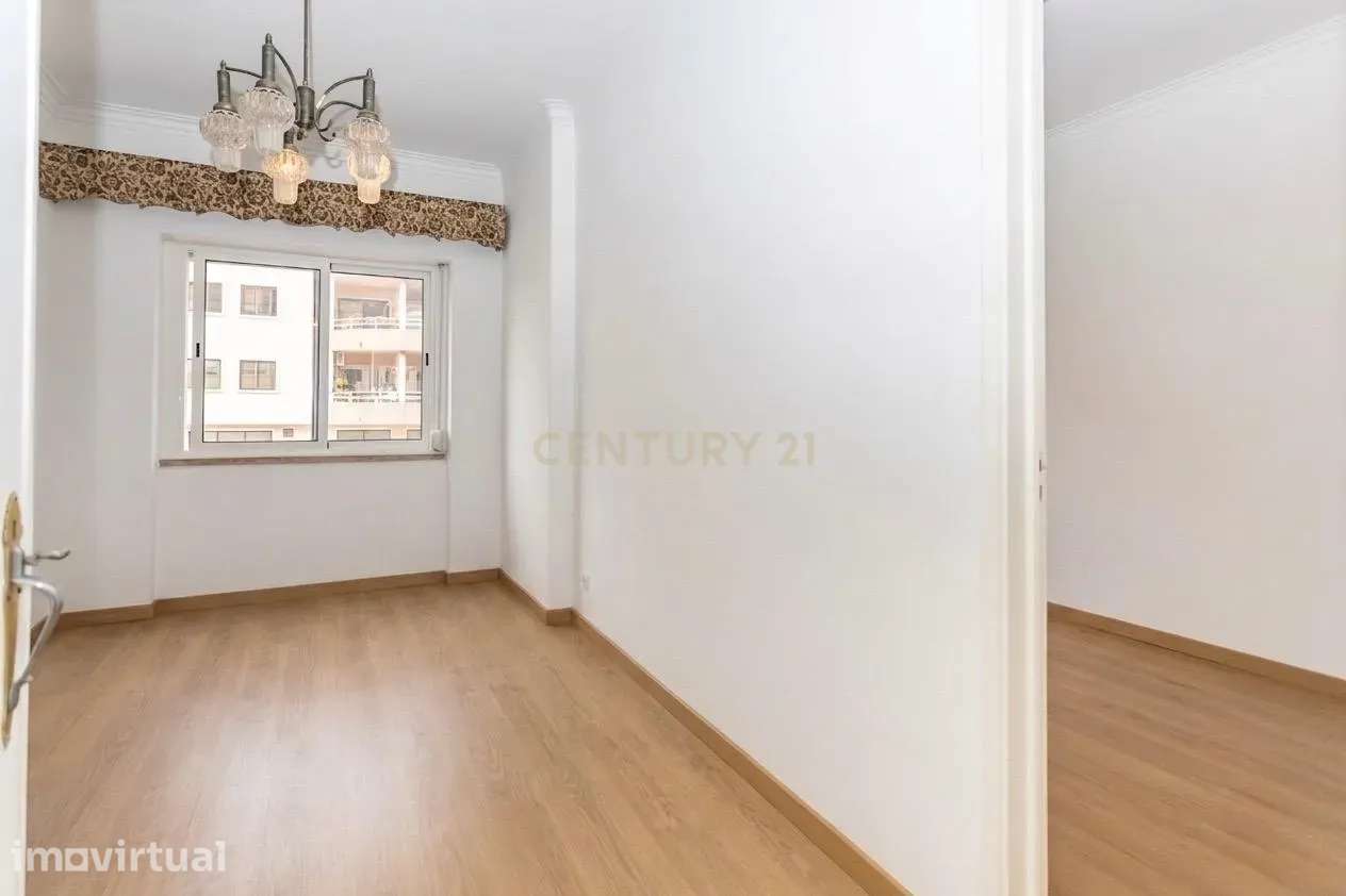 T2 Totalmente Remodelado, Queluz. - Grande imagem: 5/11