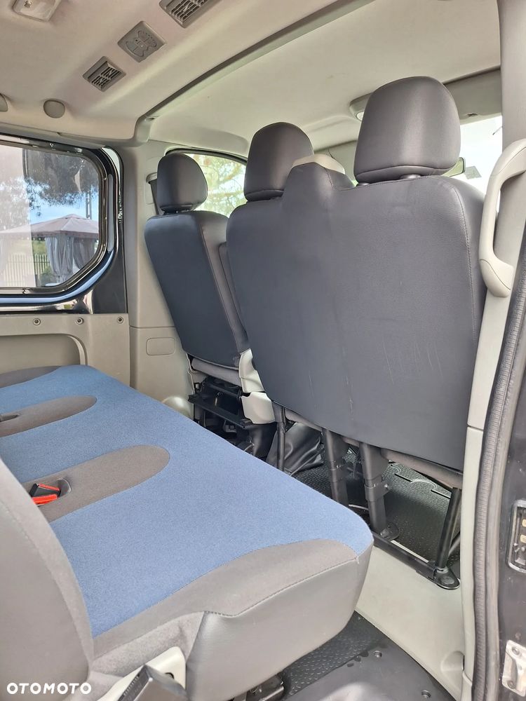 Renault Trafic FAP Grand Passenger Black Edition - 31