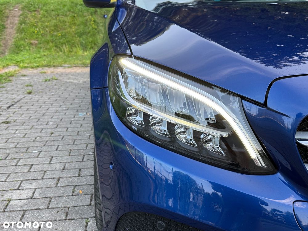 Mercedes-Benz Klasa C 220 d 9G-TRONIC - 10