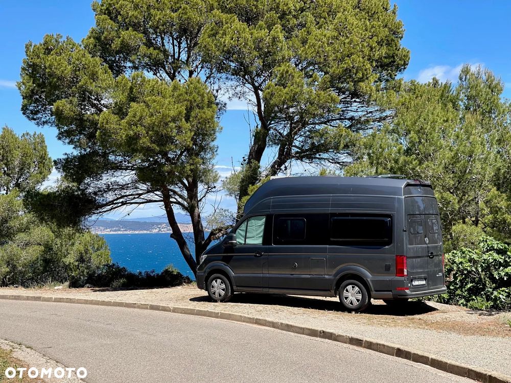 Volkswagen Grand California - 1