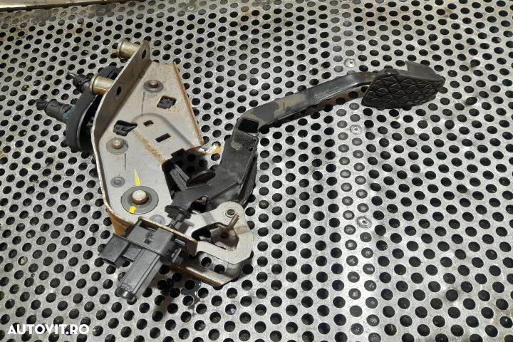 Pedala ambreiaj AY117B633AD AY117B633AD Ford Fiesta MK7 [2008 - 2013] - 2