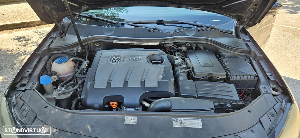 VW Passat Variant 1.6 TDI BlueMotion Comfortline - 35