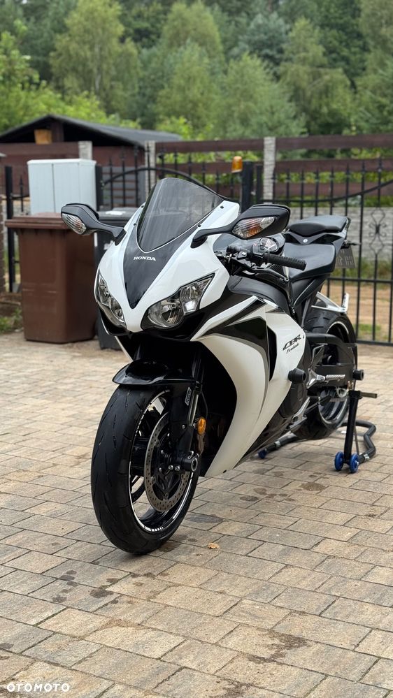 Honda CBR - 2