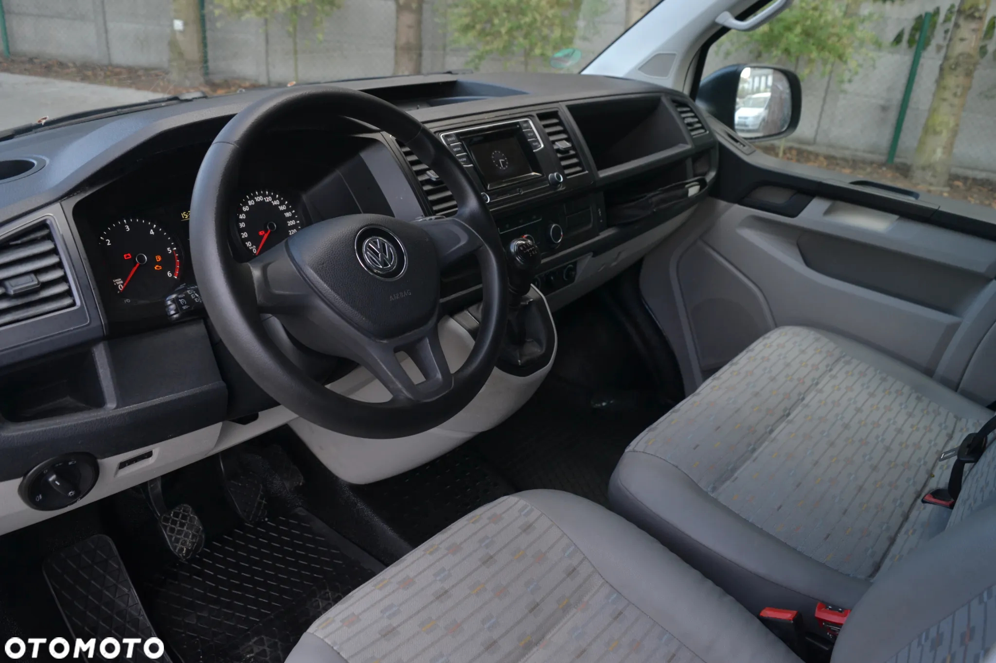Volkswagen Transporter T6 Lang - 12
