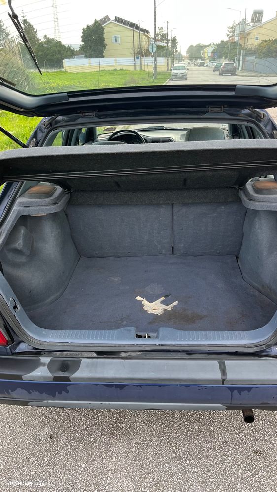 Nissan Sunny Hatchback 1.4 SLX - 7