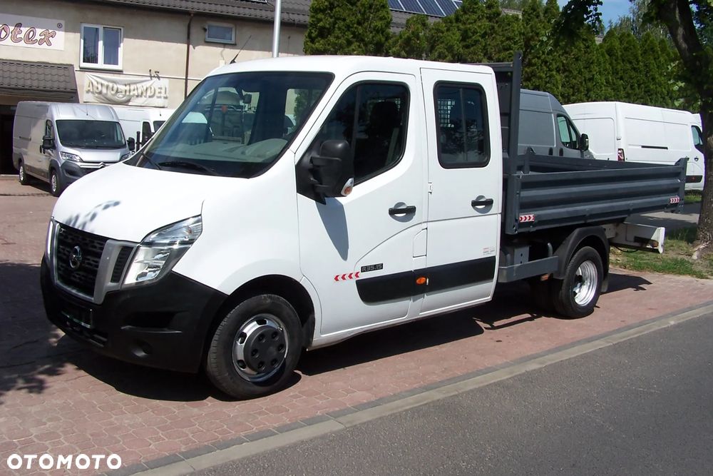Nissan NV 400 - 2