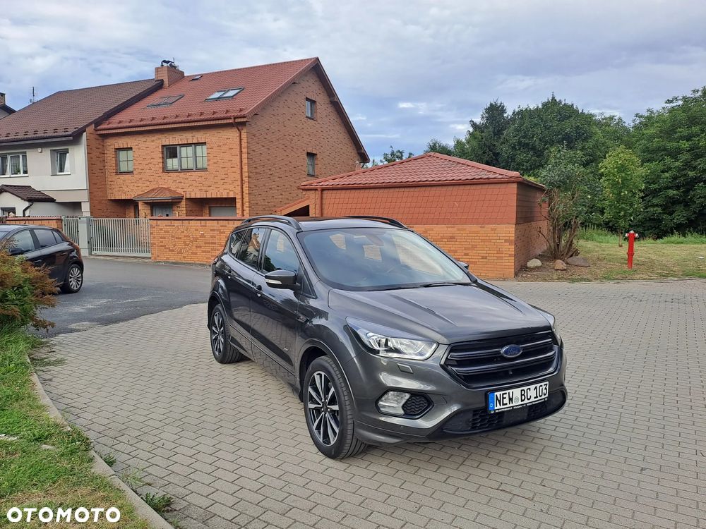 Ford Kuga 2.0 TDCi 4x4 ST-Line - 5