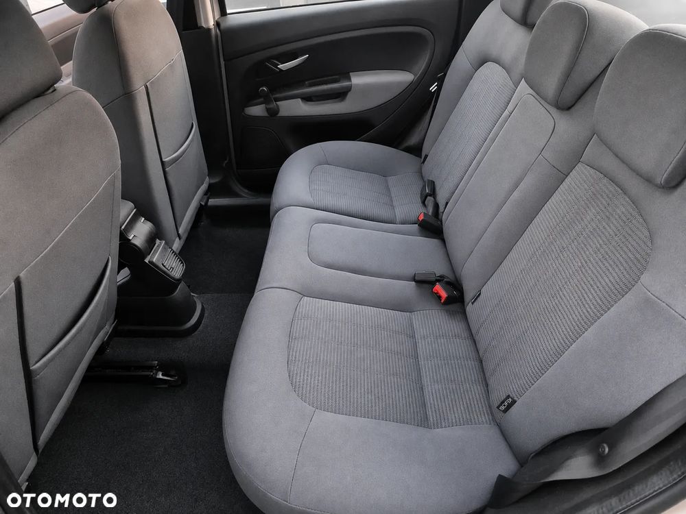 Fiat Linea 1.4 Fresh - 10