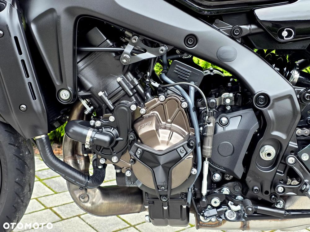 Yamaha XSR - 25