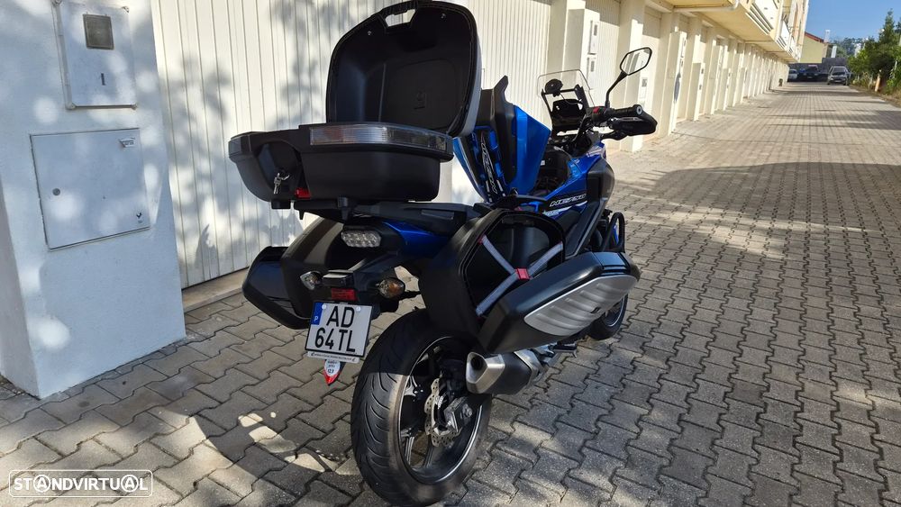 Honda NC750X - 4
