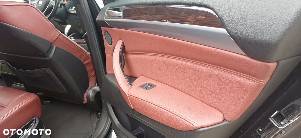 BMW X6 - 18