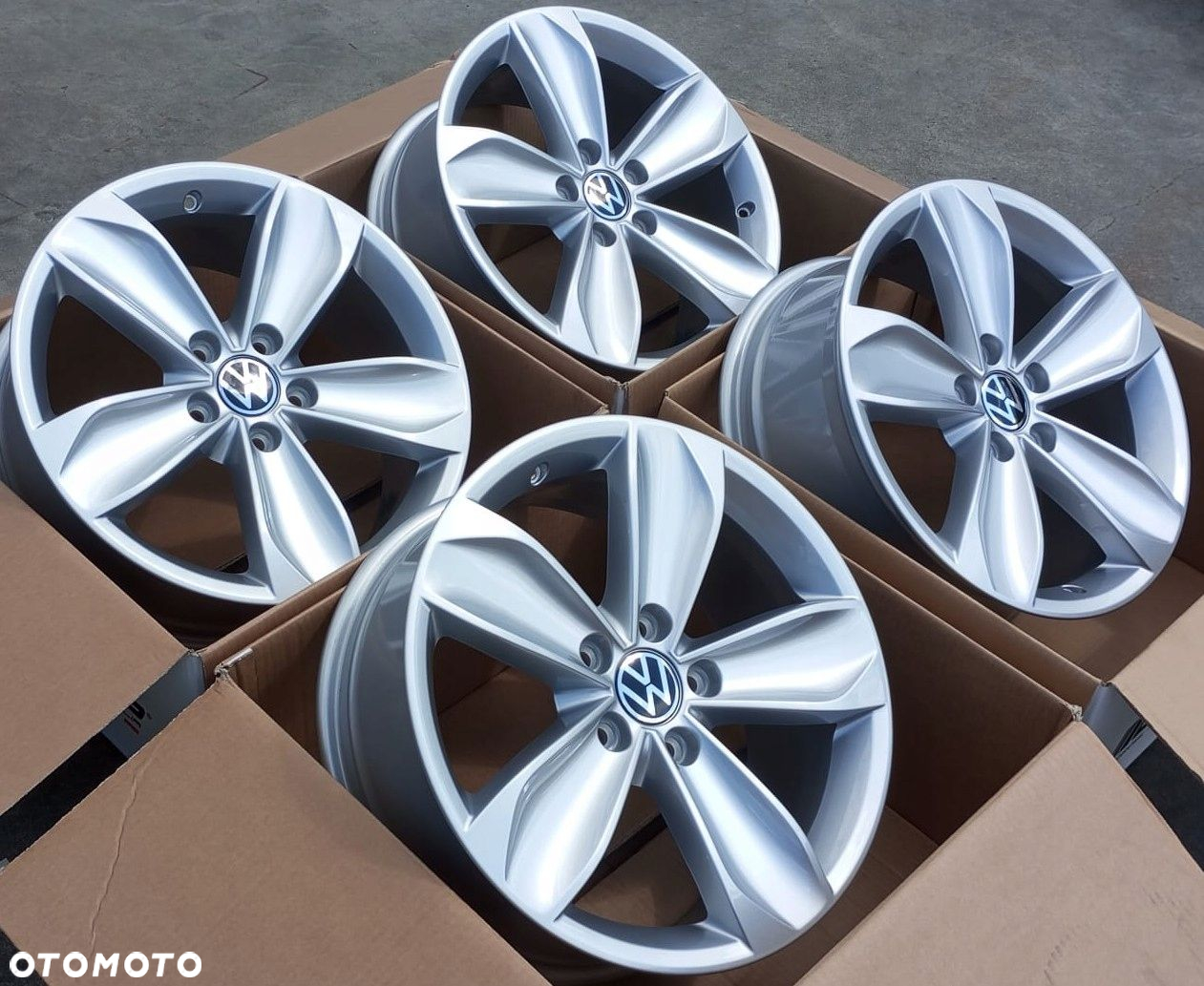 4X FELGI 17" 5X112 VW CADDY ARTEON PASSAT JETTA GOLF TIGUAN TOURAN I VAG - 2