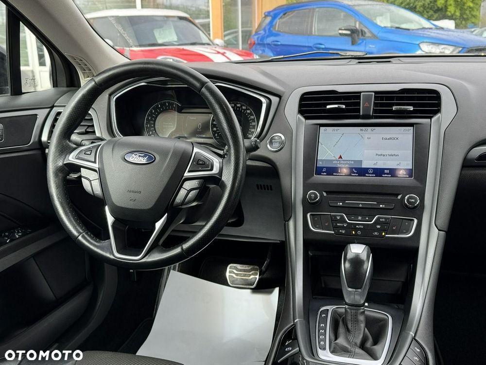 Ford Mondeo SW - 25