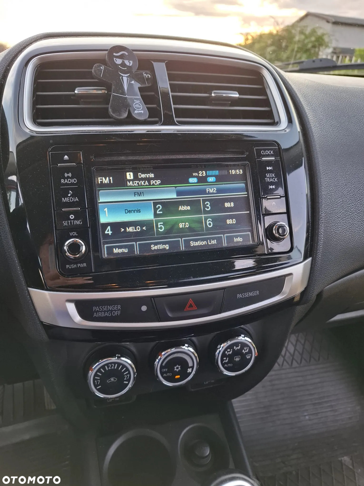 Mitsubishi ASX 1.6 Intense - 10