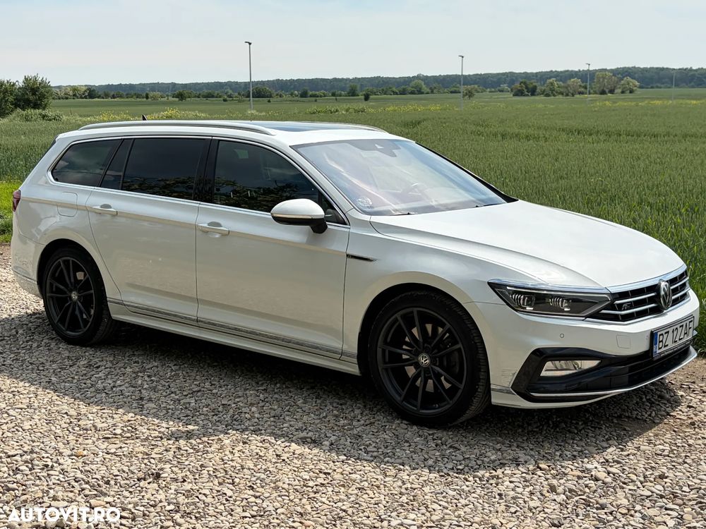 Volkswagen Passat 2.0 TDI SCR 4Motion DSG Elegance - 3