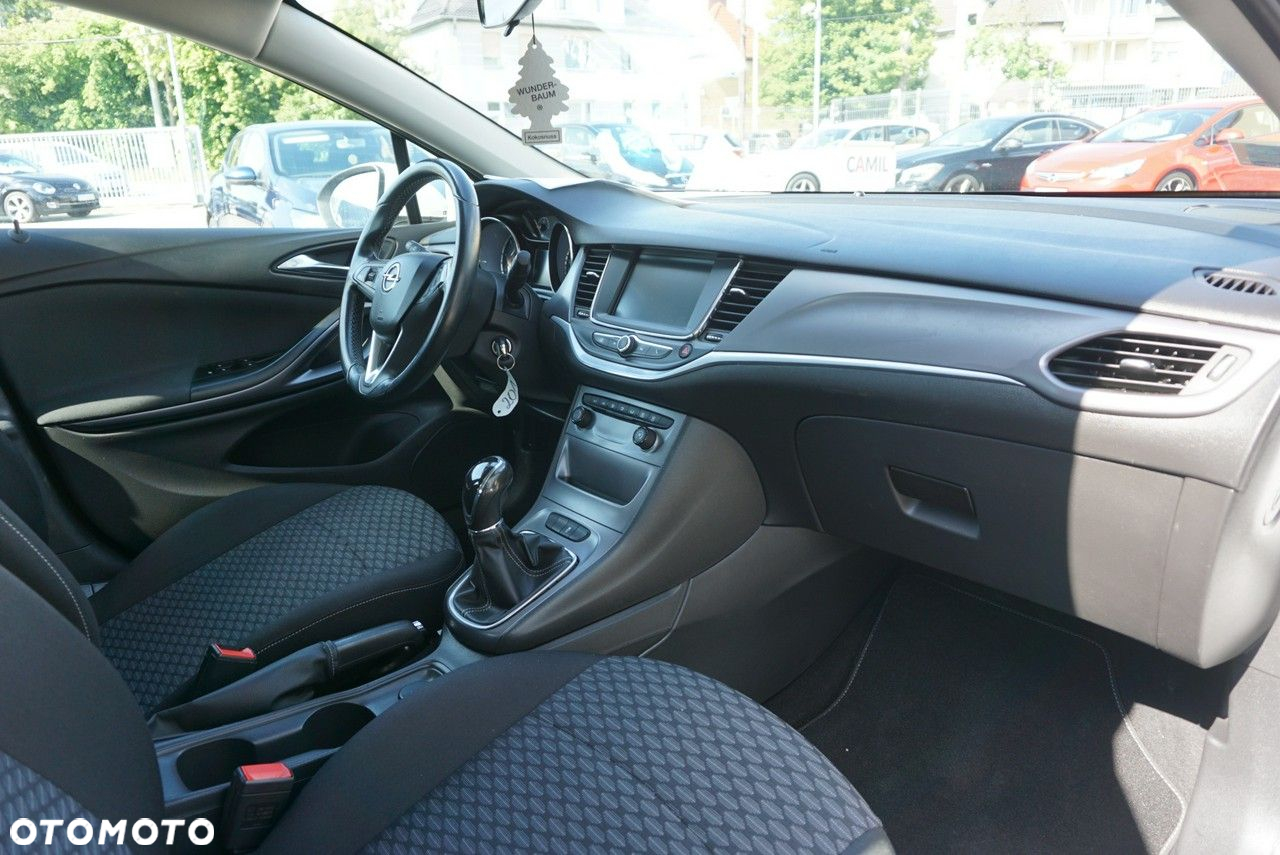 Opel Astra - 21