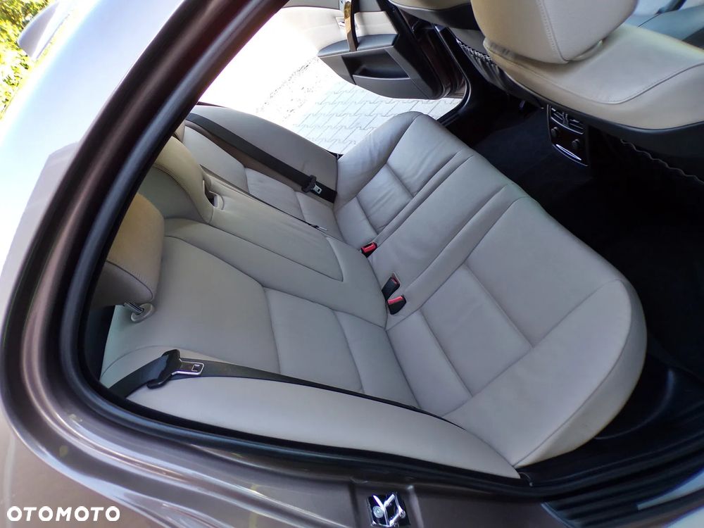 BMW Seria 5 - 28