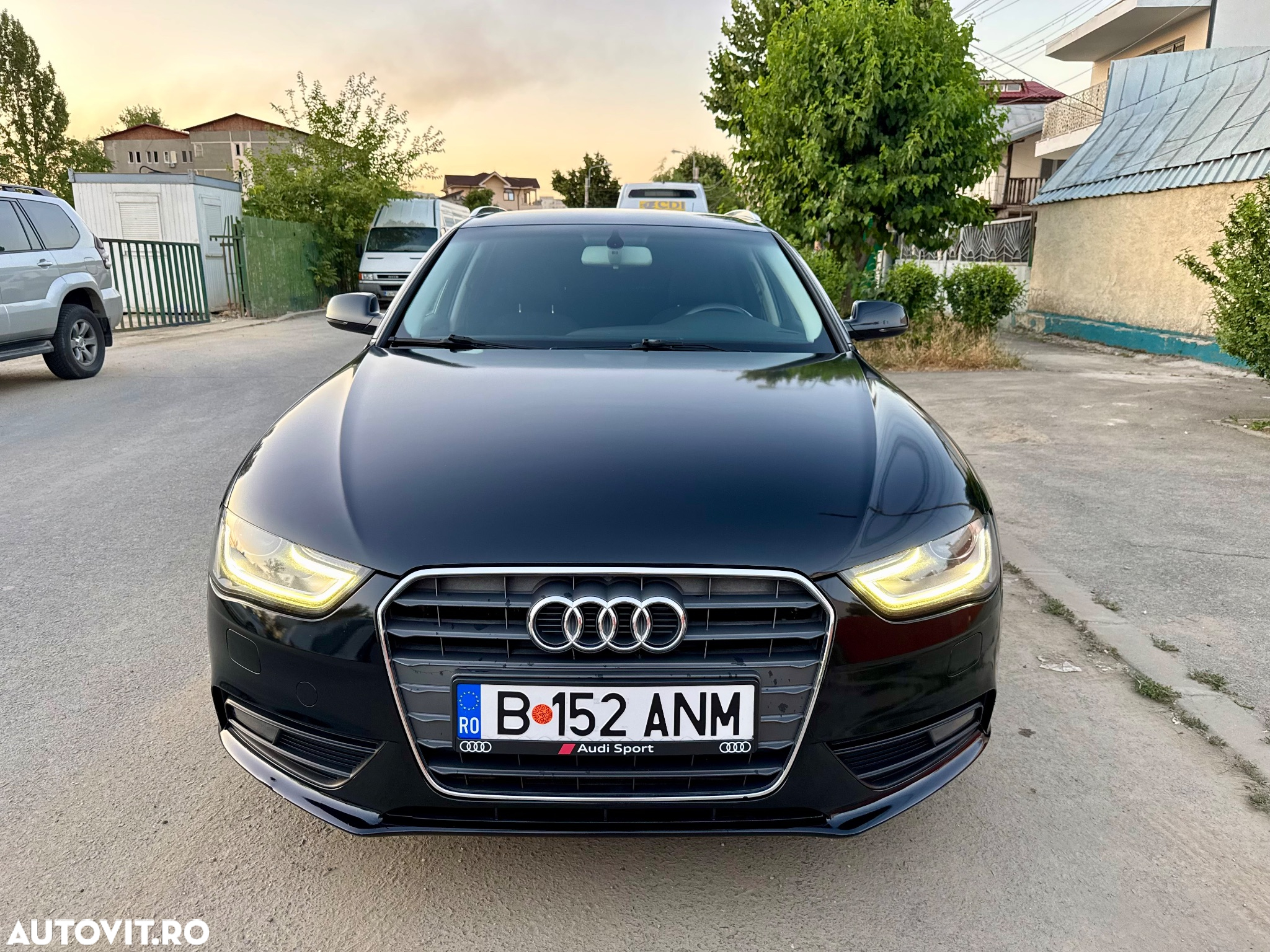 Audi A4 Avant 2.0 TDI - 16