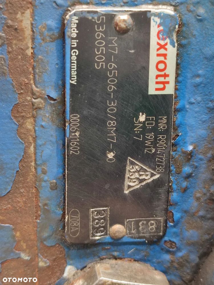 Rozdzielacz hydrauliczny M76506308M720 MECALAC MC 15 - 10