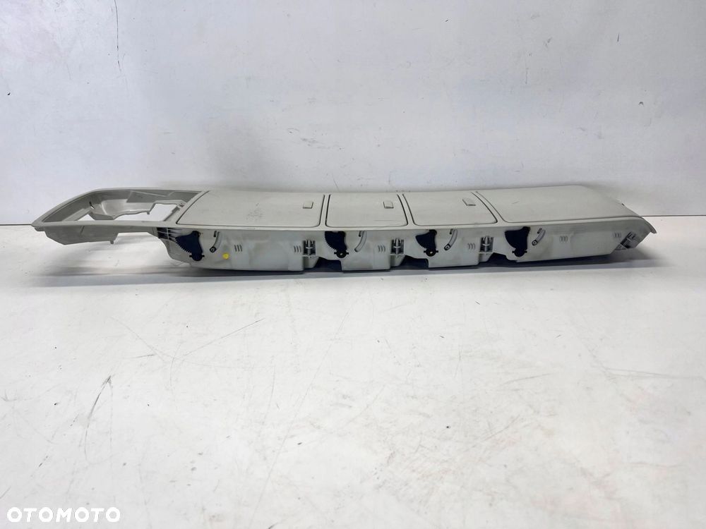 SCHOWKI PODSUFITKI VW TIGUAN 5M0868403D - 6