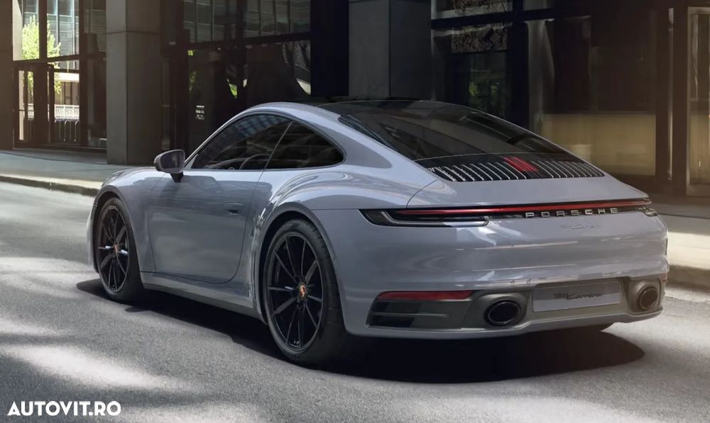 Porsche 911 Carrera PDK - 4