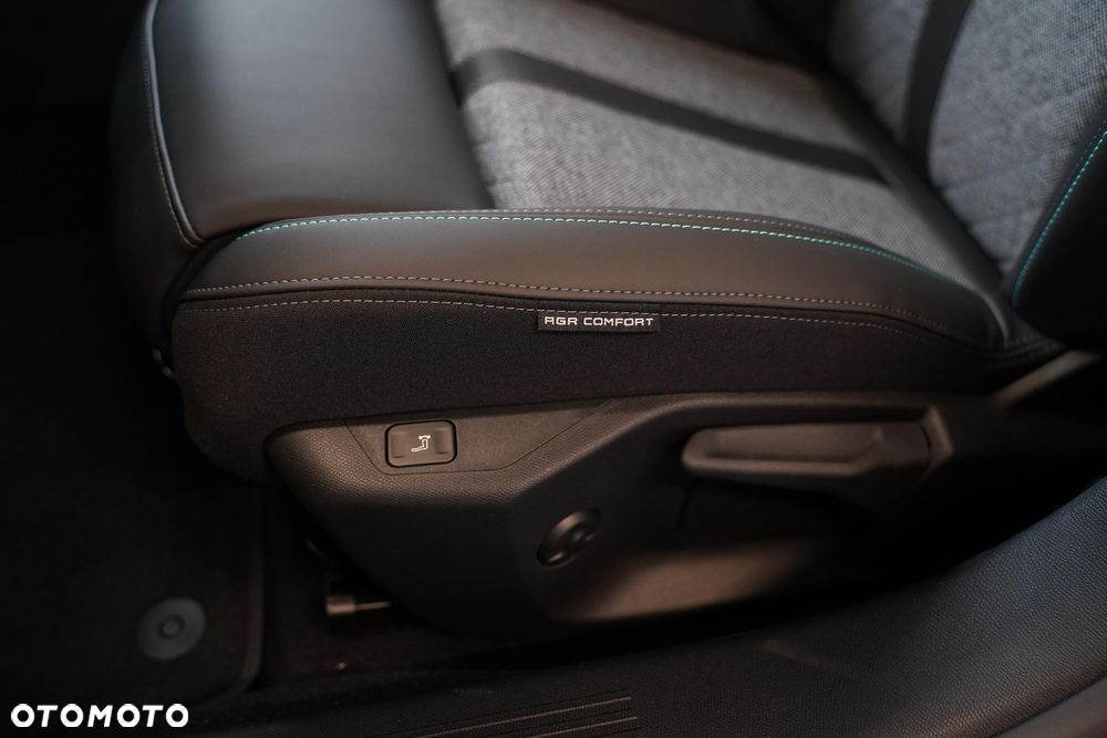 Peugeot 408 1.2 PureTech mHEV Allure S&S e-DSC6 - 11