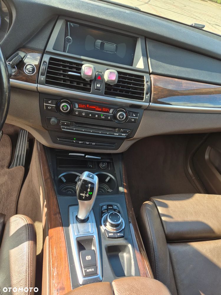 BMW X5 xDrive35i Sport-Aut - 15