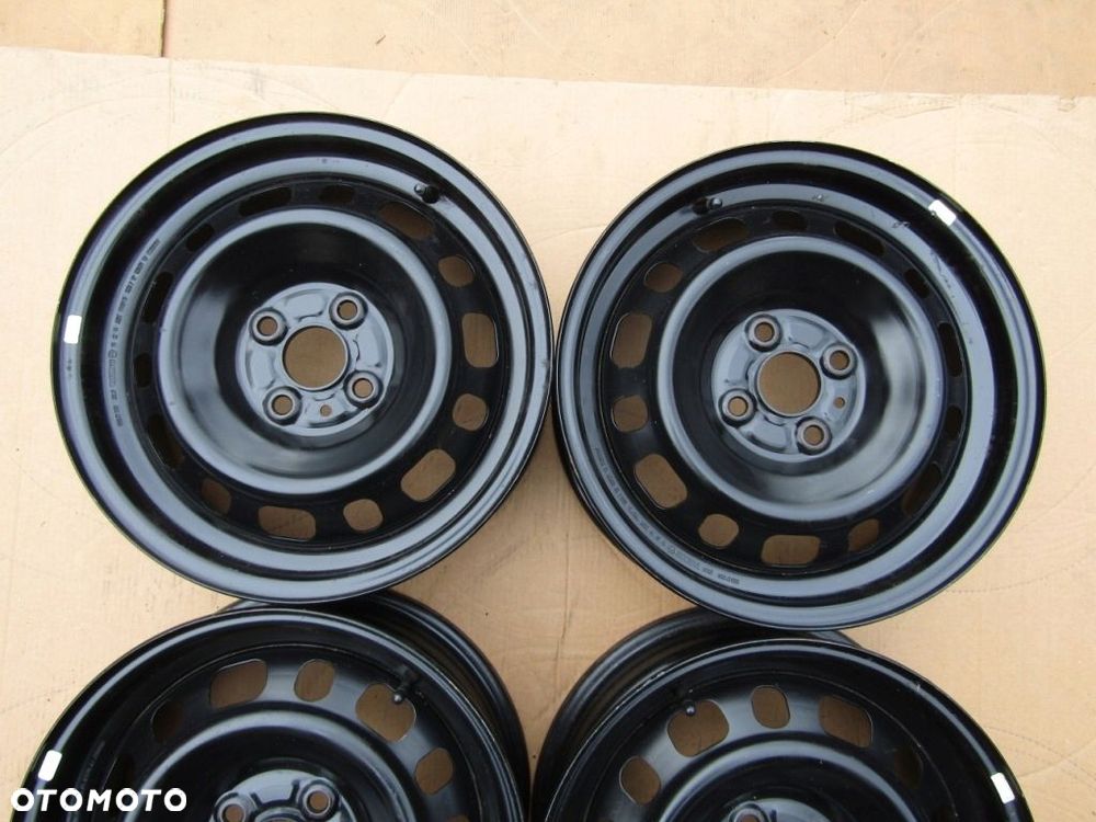 4x Felgi 15 Mazda 2 5,5j 4x100 ET40 od 2015r- / oryginał - 5